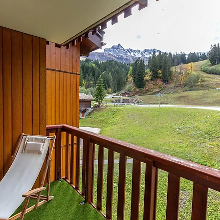 Apartment Ski-in/ski-out, Balcon Sud, Cuisine Equipee, 4 Pers, Animaux Ok - Fr-1-356-274 *